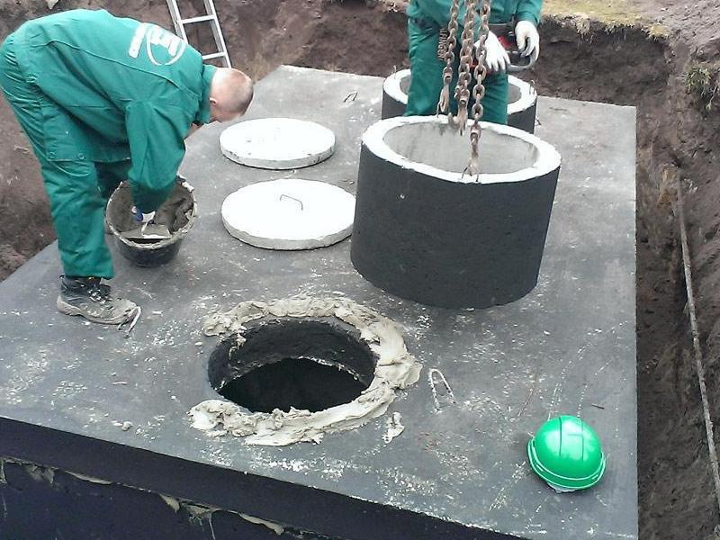 montaż zbiorników betonowych